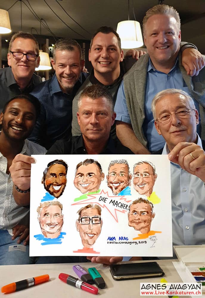 Alleinunterhalter, Unterhaltung, Kunst, Kunsthandwerk, Firmenevent, Geschaeftsessen, Geburtstag, Hochzeit, Firmenevent, Geschenkidee, Hochzeit, Jubilaeum, Kuenstler, Live Karikaturist, Pensionierung, Messeanimation, Portraitbild zeichnen, Showkuenstler, E